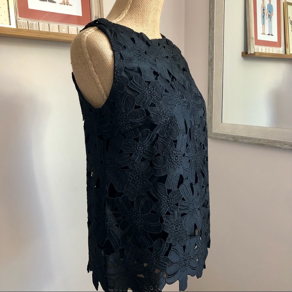 Calvin Klein Black Floral Lace Sleeveless Shell Top - Picture 11 of 16